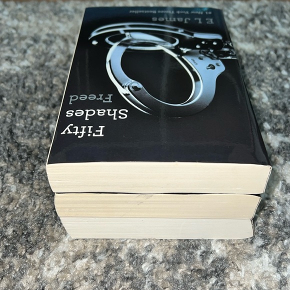 Fifty Shades of Grey Trilogy - Picture 2 of 6